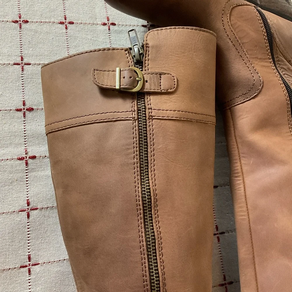 BORN Fannar Distressed Brown Leather Knee High Boots Size 6 NWOB Riding Boots - Picture 10 of 12